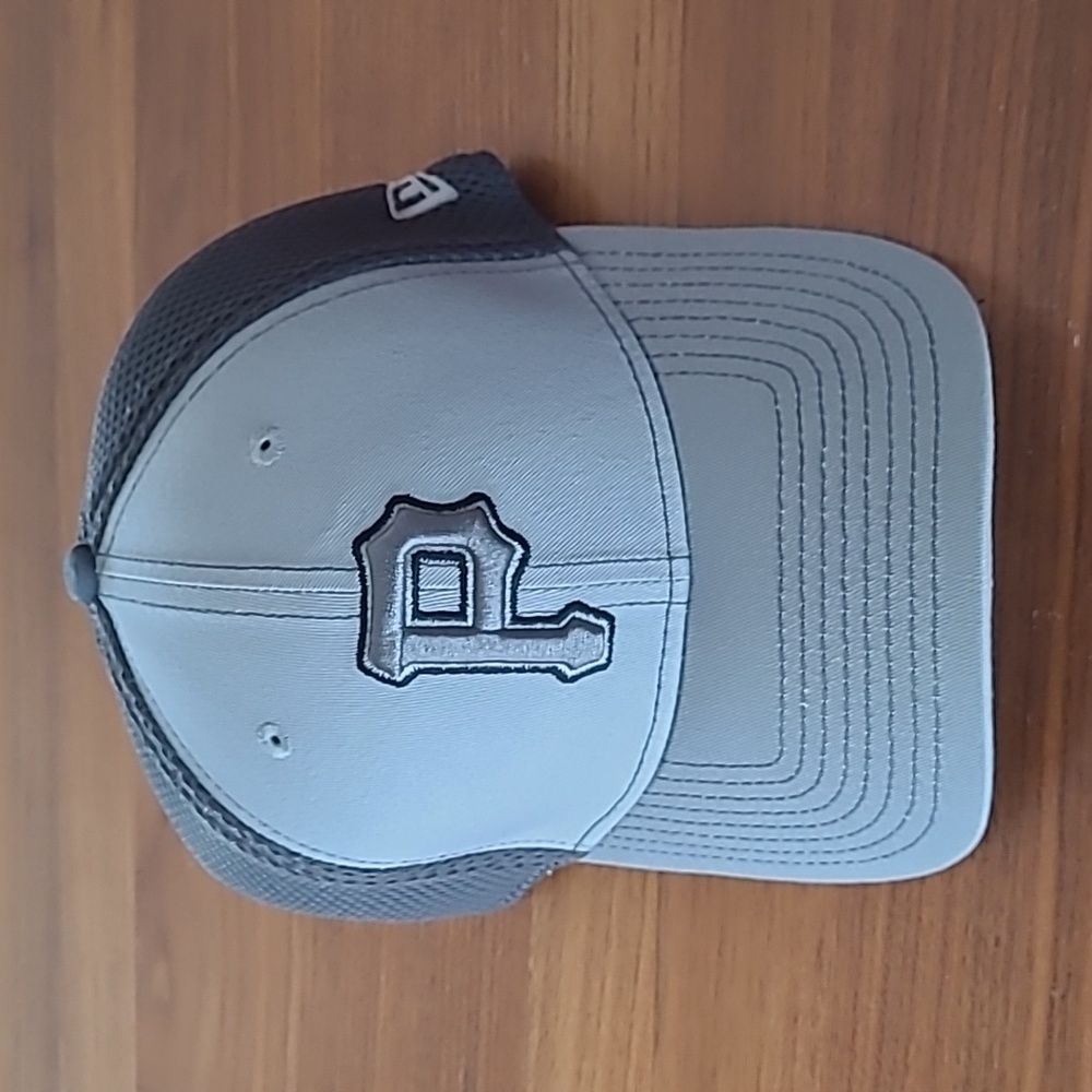 New Era 39THIRTY Pittsburgh Pirates Gray Fitted Hat